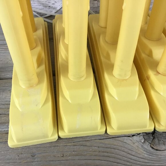Set of 5 Vintage Noma 3-Light Yellow Candoliers Christmas Lights Bulbs NOT inclu - Picture 3 of 13